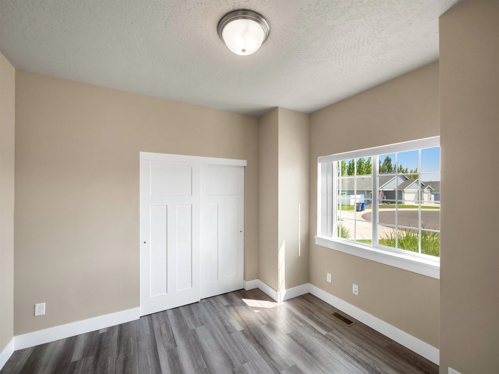 Photo of 8428 N Mayfair St, Spokane, WA 99208 (MLS # 202625810)