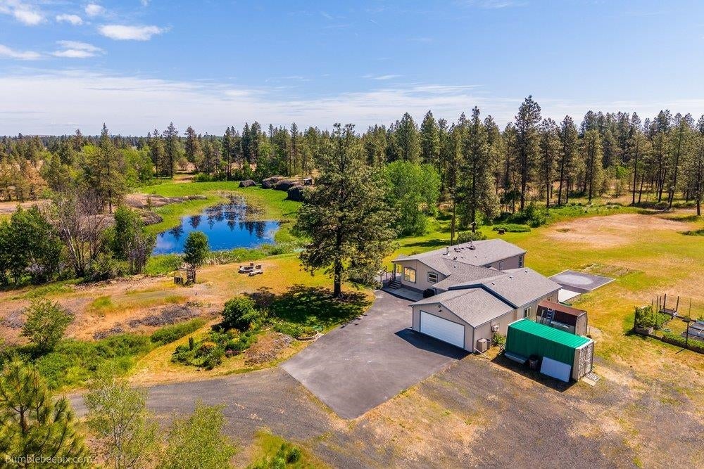 Photo of 21517 W Cameron Rd, Cheney, WA 99004 (MLS # 202621883)
