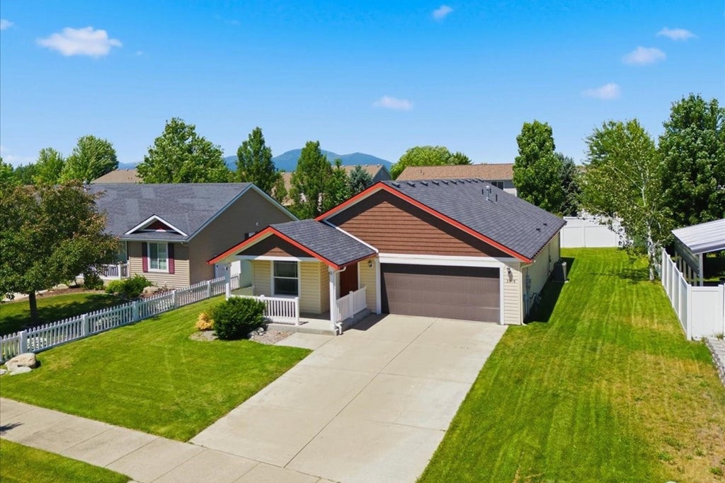 Photo of 3519 W Accipter Dr, Coeur d Alene, ID 83815 (MLS # 202620725)