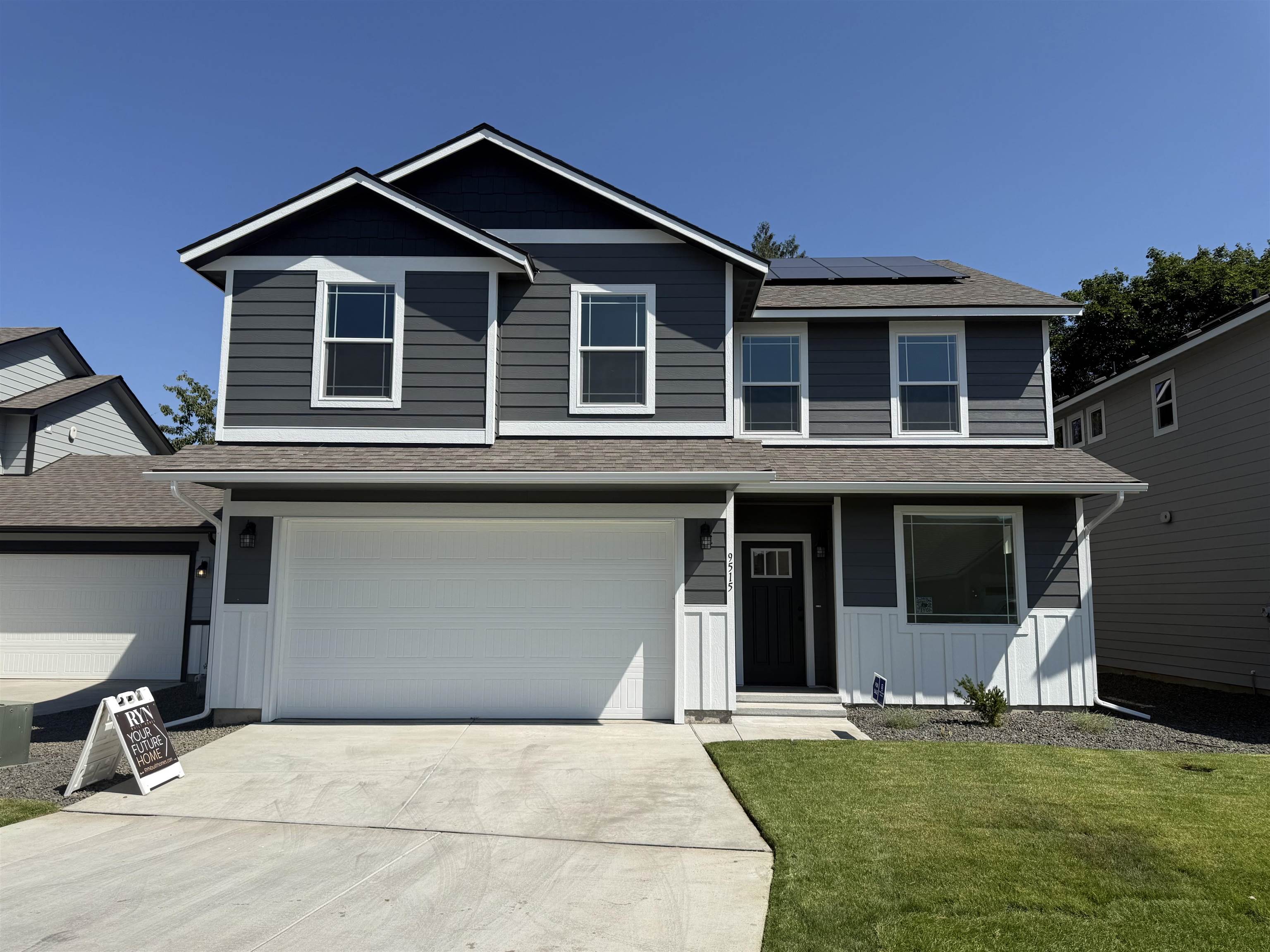Photo 1 of 23 — 9515 E Michielli Ln, Spokane Valley, WA 99206