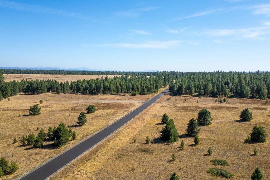 Photo of NKA E Slaton Rd, Deer Park, WA 99006 (MLS # 202512008)