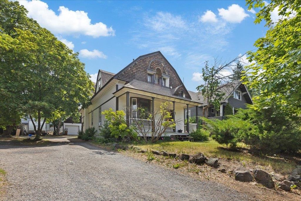 Photo of 623 S Denver St, Spokane, WA 99202 (MLS # 202525515)