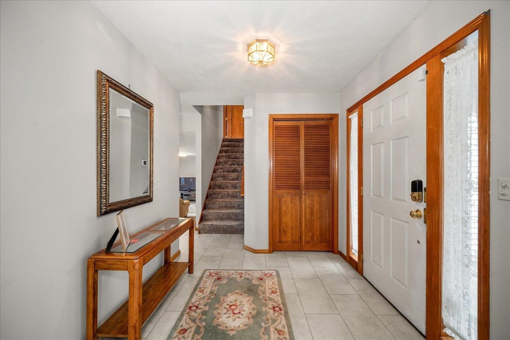Photo of 3817 S Custer St, Spokane, WA 99223 (MLS # 202623728)