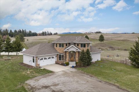 Photo of 7303 E Bigelow Gulch Rd, Spokane, WA 99217 (MLS # 202613839)