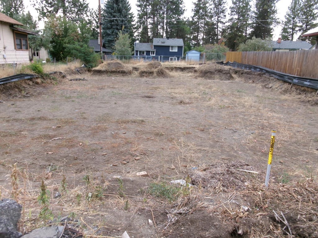 Photo of 3310 E 34th Ave, Spokane, WA 99223 (MLS # 202624619)