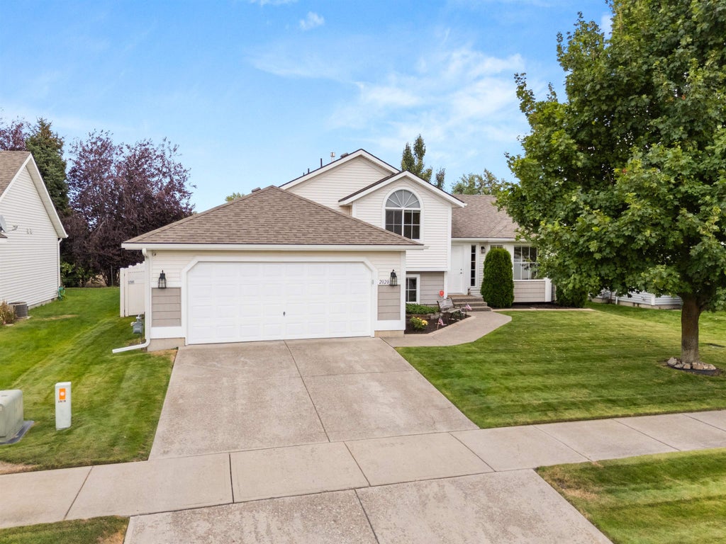 Photo of 2020 N Tschirley Rd, Spokane Valley, WA 99016 (MLS # 202623319)