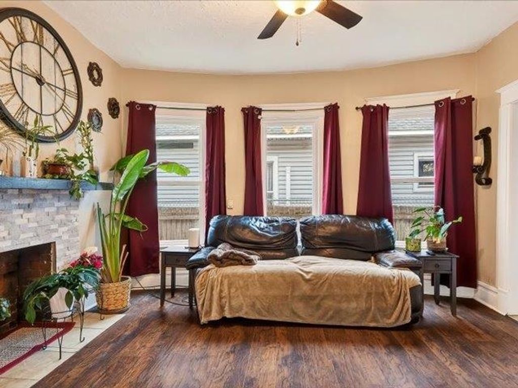 Photo of 2224 W Boone Ave, Spokane, WA 99201 (MLS # 202616067)