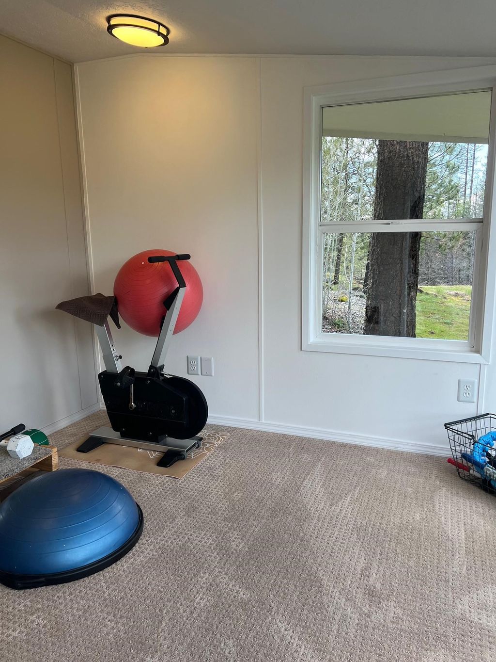 Photo of 13312 E Nelson Rd, Elk, WA 99009 (MLS # 202615674)
