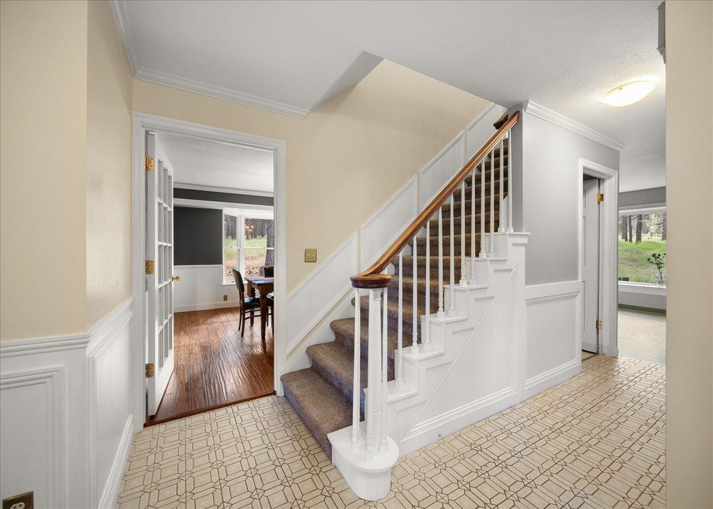 Photo of 14827 N Lynwood Dr, Spokane, WA 99208 (MLS # 202619074)