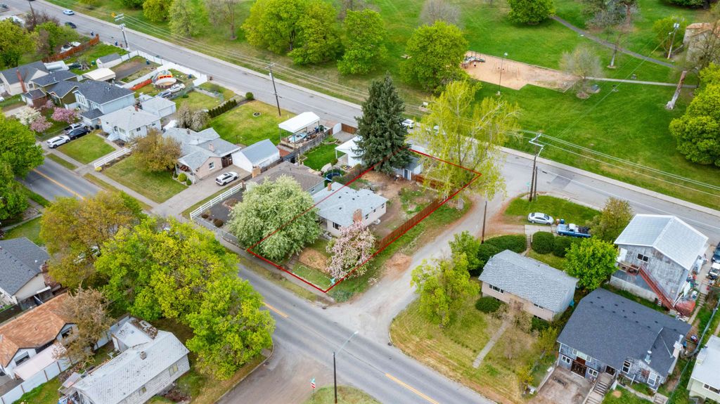 Photo of 4139 E Frederick Ave, Spokane, WA 99217 (MLS # 202616292)