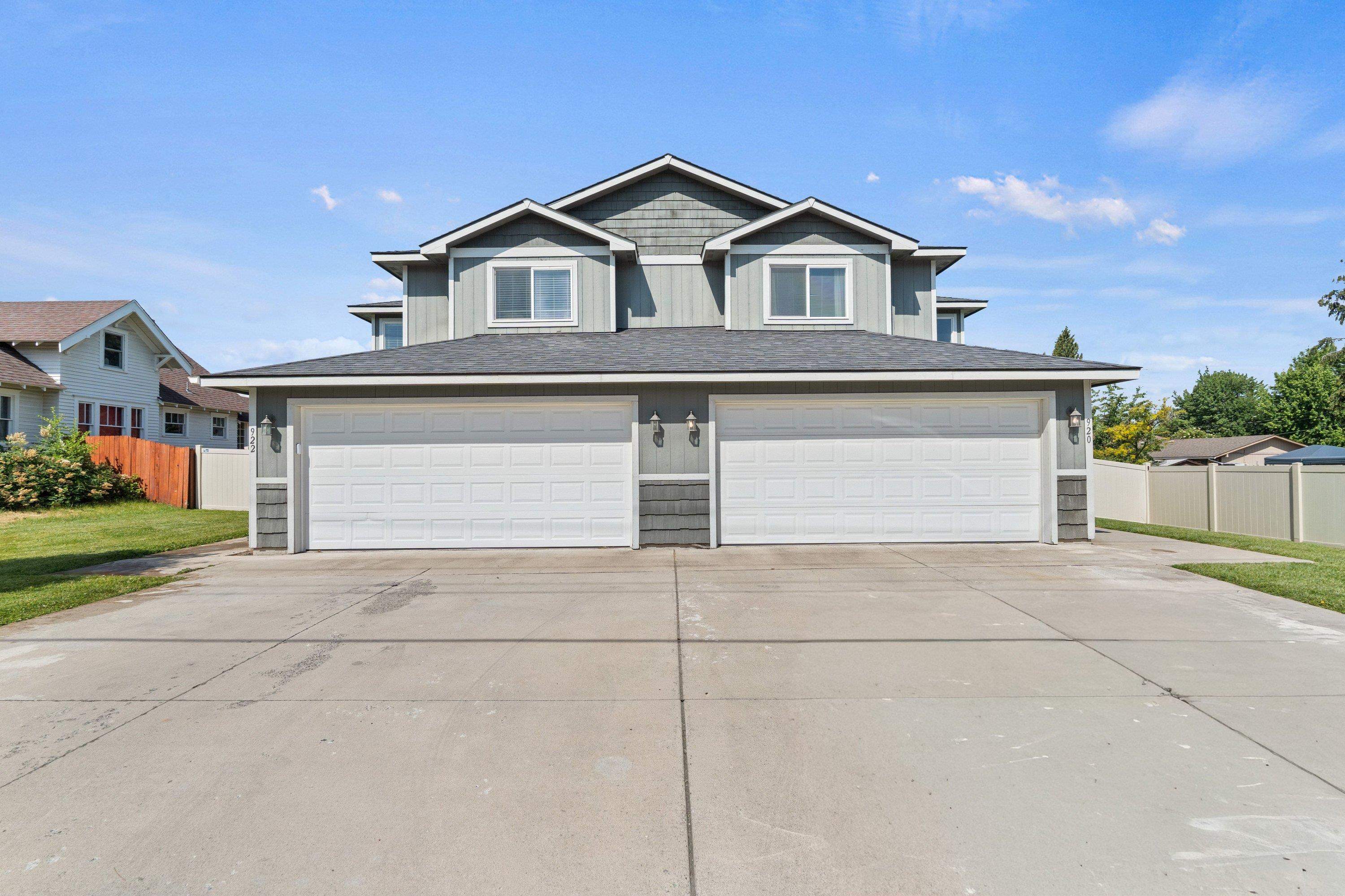 Photo 1 of 49 — 922 S Evergreen Rd, Spokane Valley, WA 99037