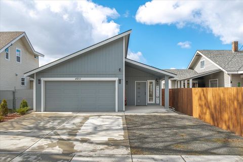 Photo of 4911 N Martin St, Spokane, WA 99207 (MLS # 202613314)