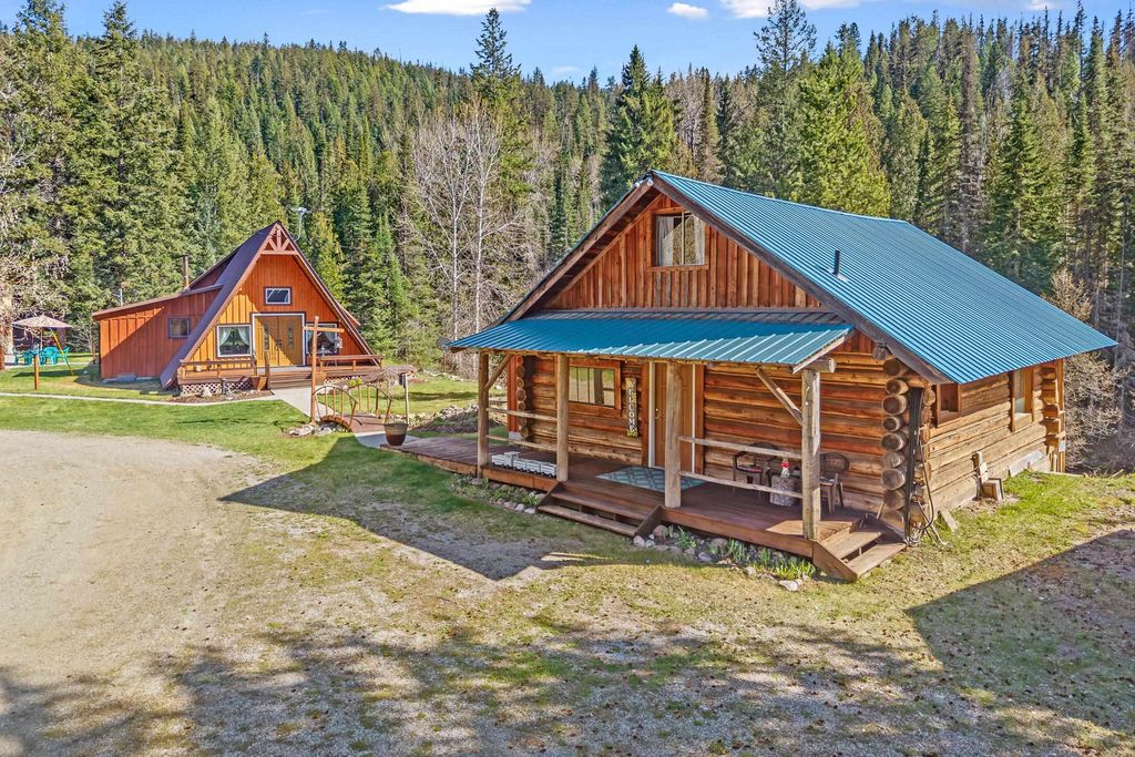 Photo of 1720 Hwy 20 E Hwy, Colville, WA 99114 (MLS # 202616285)
