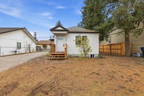 Photo of 5034 E Union Ave, Spokane, WA 99212 (MLS # 202527140)