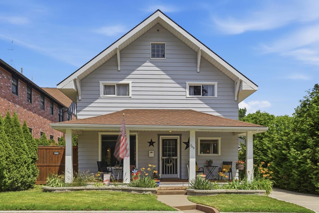 Photo of 509 E Garden Ave, Coeur d Alene, ID 83814 (MLS # 202620319)