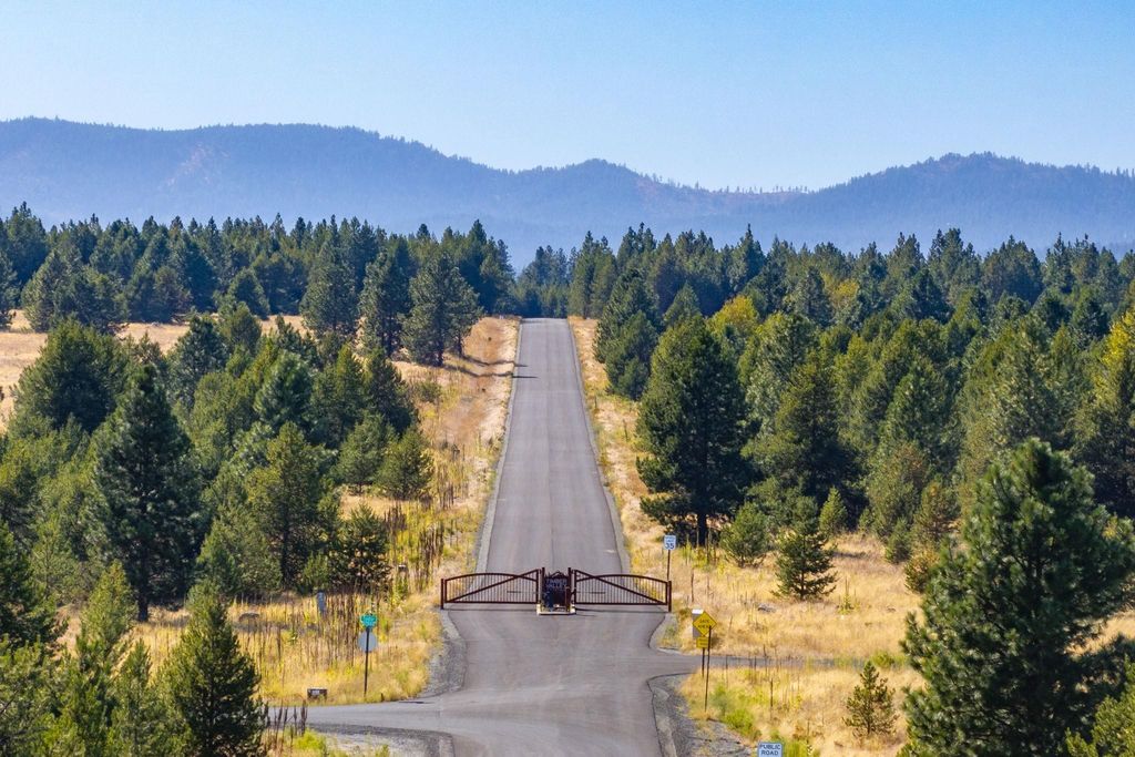 Photo of NKA W Findley Ln, Deer Park, WA 99006 (MLS # 202611300)