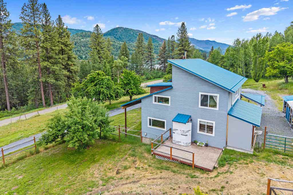 Photo of 4217 Northport Flat Creek Rd, Northport, WA 99157 (MLS # 202622019)