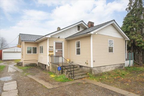 Photo of 2424 E Mission Ave, Spokane, WA 99202 (MLS # 202526750)