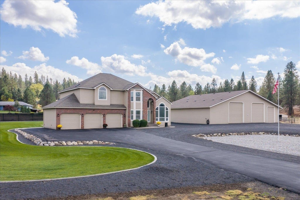 Photo of 21808 NE Little Spokane Dr, Colbert, WA 99005 (MLS # 202624089)