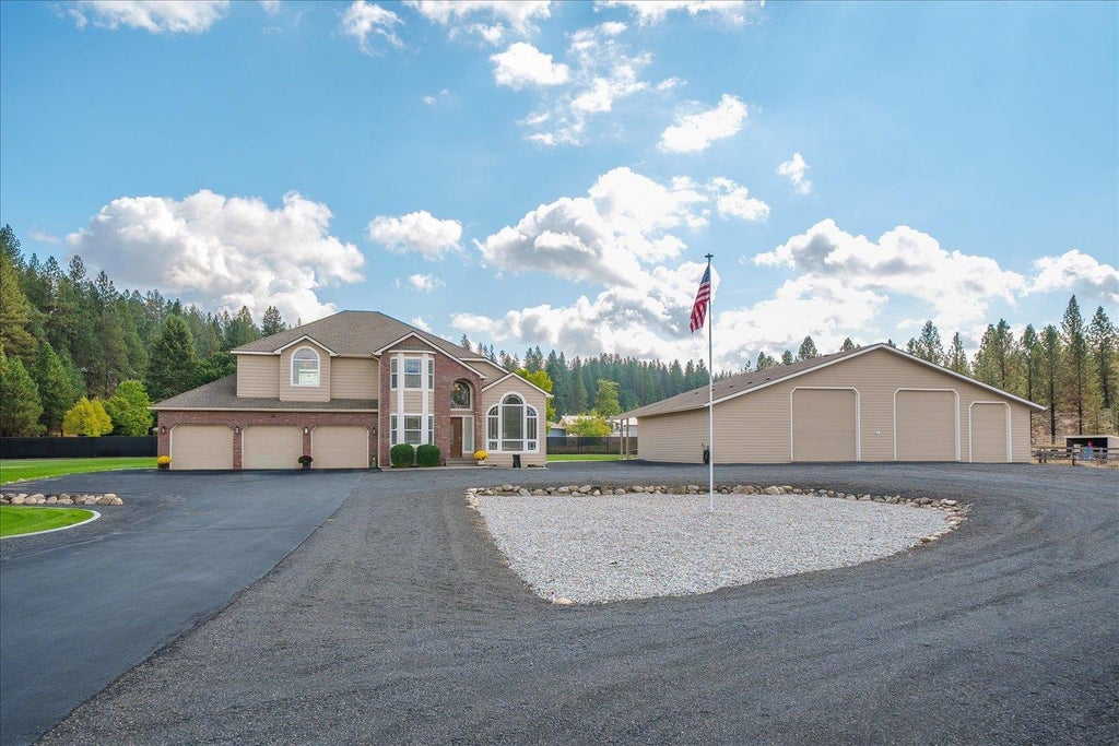 Photo of 21808 NE Little Spokane Dr, Colbert, WA 99005 (MLS # 202624089)