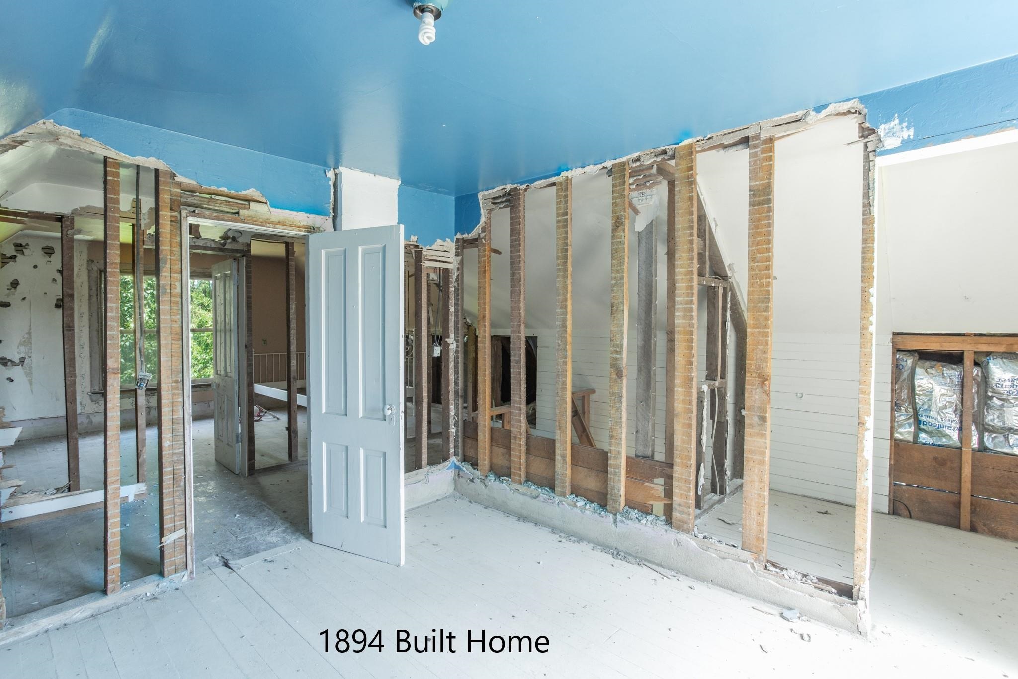 Photo 22 of 40 of 30604 N Dunn Rd house
