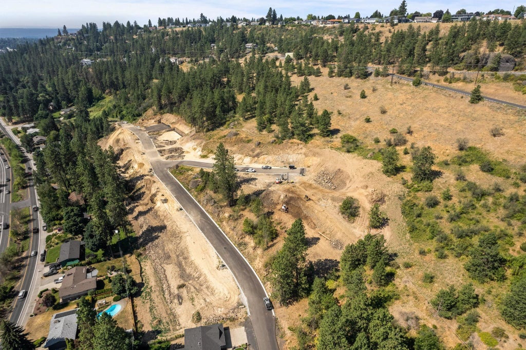 Photo of 8XXX N Jefferson Dr, Spokane, WA 99208 (MLS # 202520228)