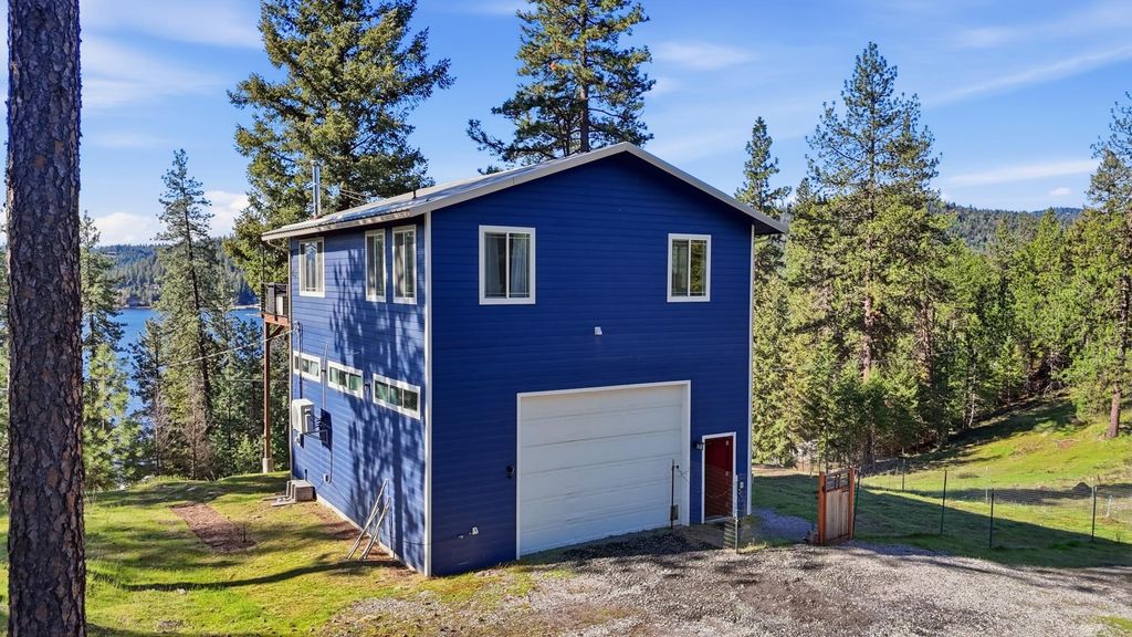 Photo of 13118 NE Newman Lake Rd, Newman Lake, WA 99025 (MLS # 202616024)
