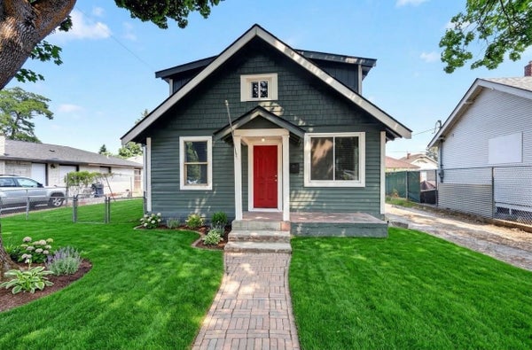 829 E CROWN AVE, SPOKANE, WA 99207 - Image 545985ba8cc1a3b9a2d1a331e33a41d7/4266515586