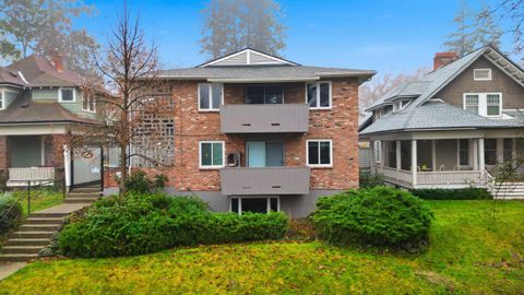 Photo of 1821 W 8th Ave, Spokane, WA 99204 (MLS # 202614417)