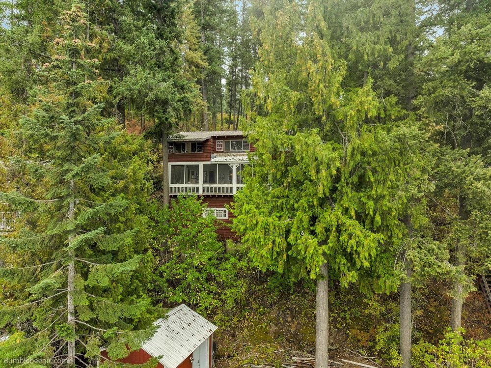Photo 1 of 36 — 12222 N West Newman Lake Dr, Newman Lake, WA 99025