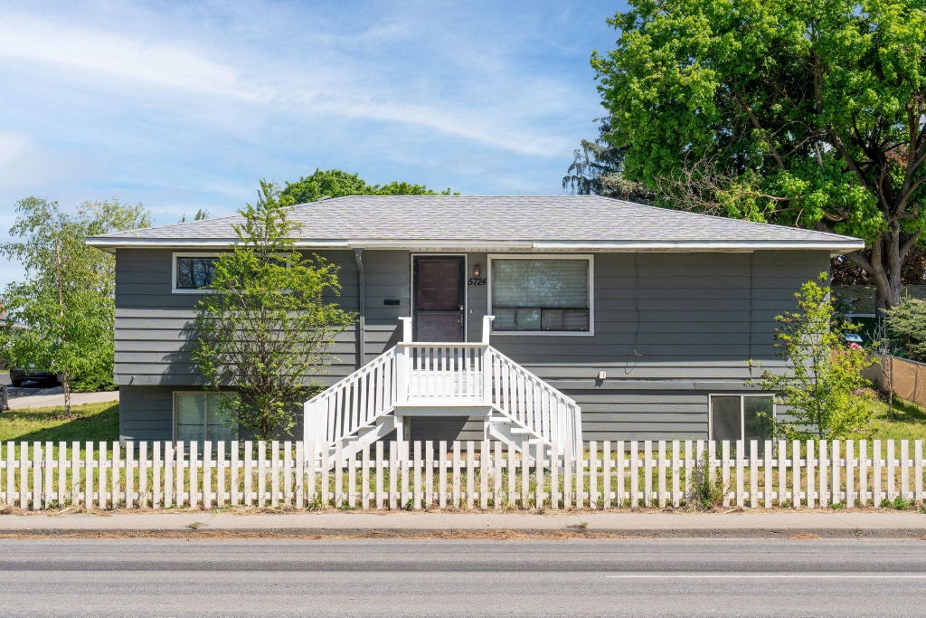 Photo of 5724 N Nevada St, Spokane, WA 99208 (MLS # 202623700)