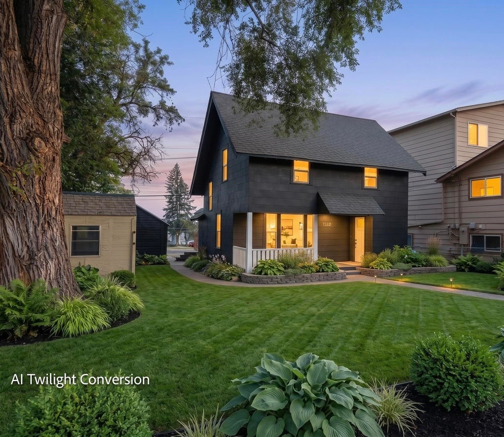 Photo of 1512 E Dalton Ave, Spokane, WA 99207 (MLS # 202624419)