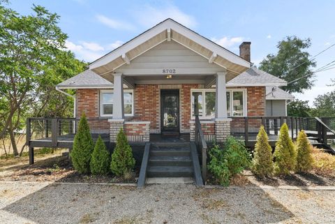 Photo of 8702 E Valleyway Ave, Spokane, WA 99212 (MLS # 202526701)