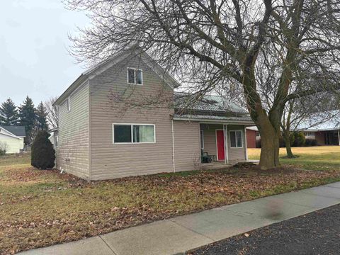 Photo of 208 N 3rd St, Harrington, WA 99134 (MLS # 202611859)