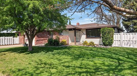 Photo of 8007 E Shannon Ave, Spokane, WA 99212 (MLS # 202616445)