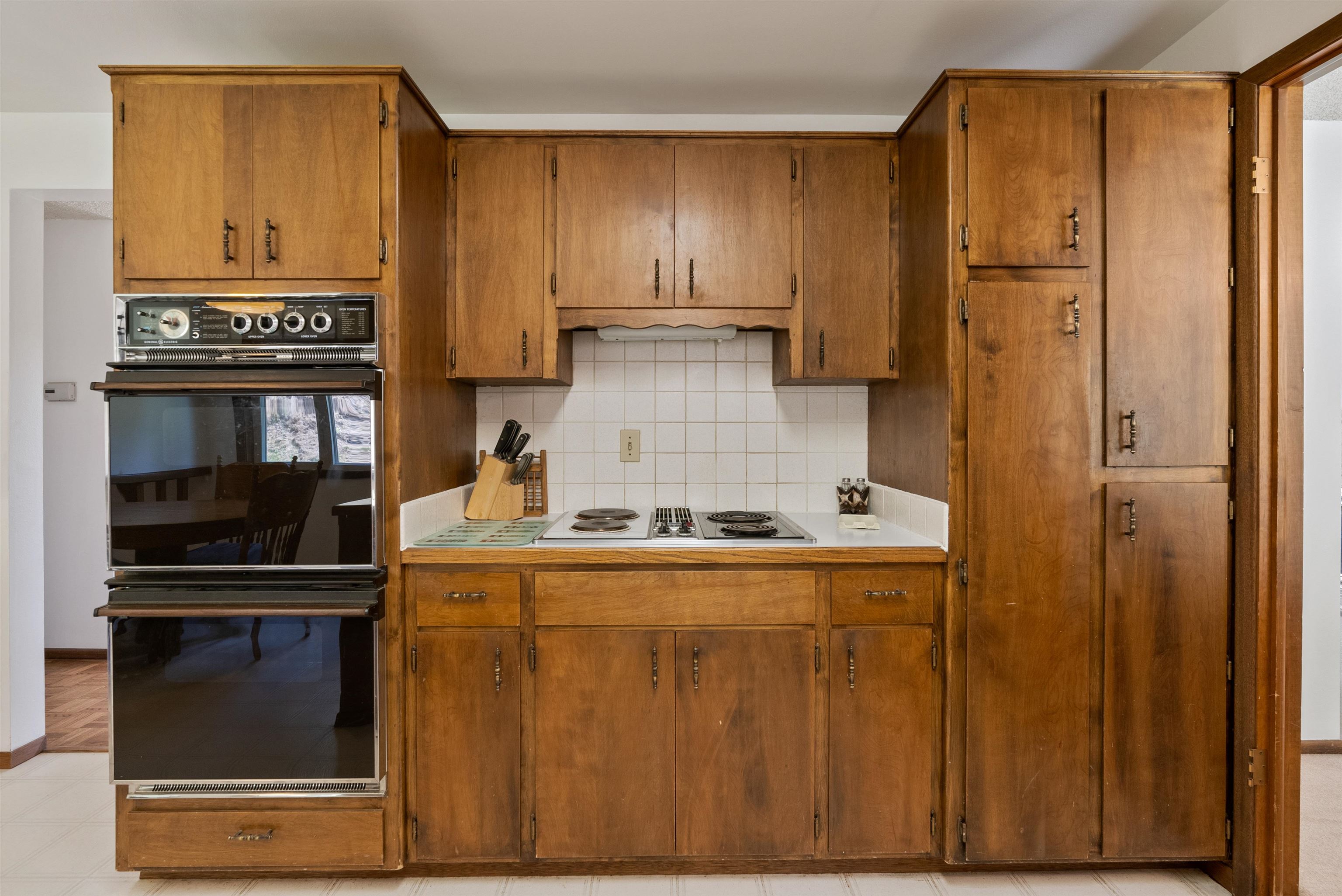 Photo 17 of 49 of 12815 E Sillman Rd house