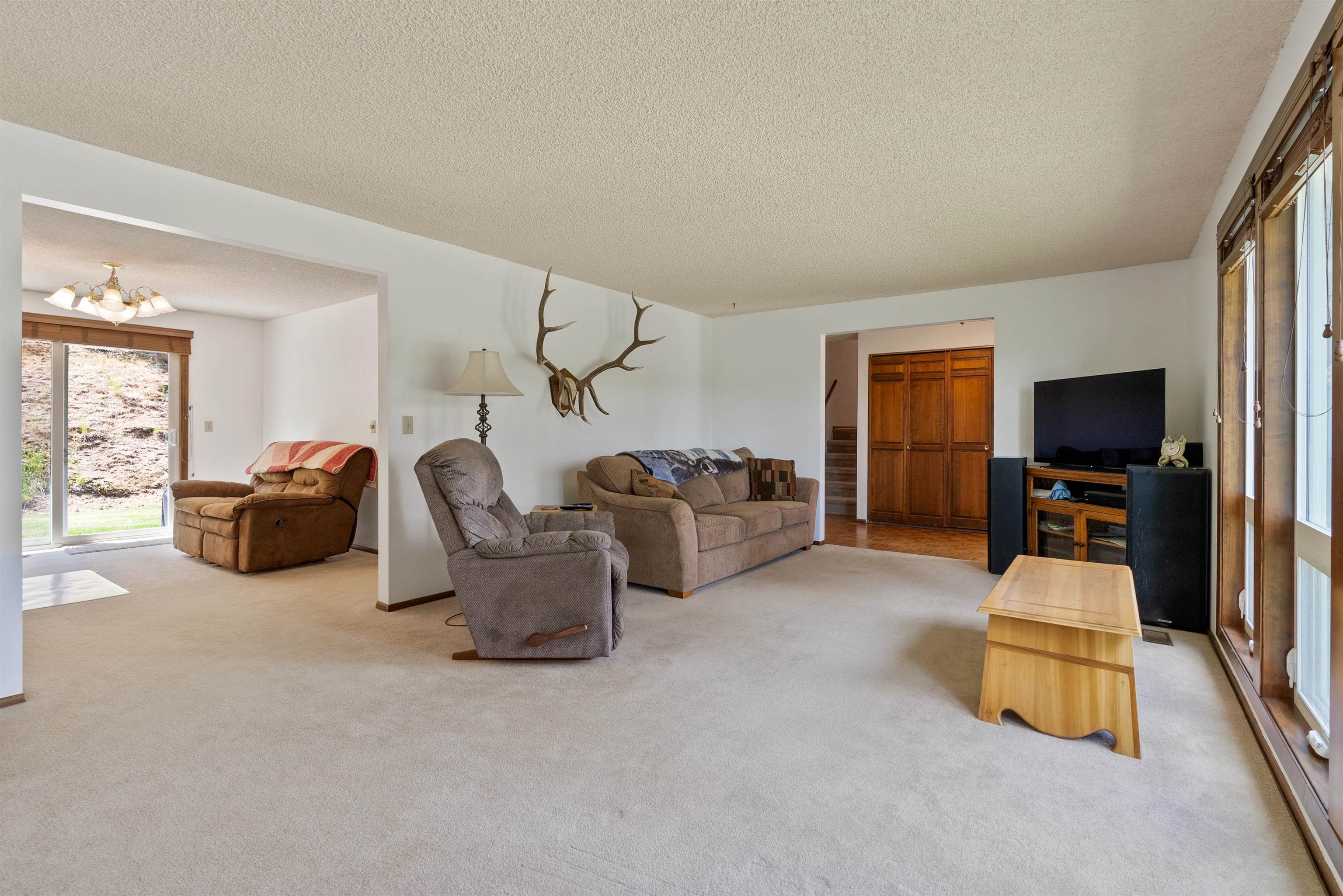 Photo 10 of 49 of 12815 E Sillman Rd house