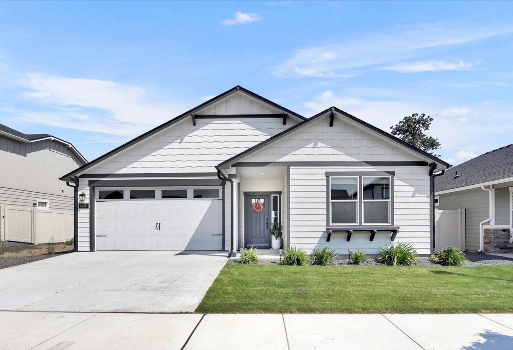 Photo of 18381 E 17th Ave, Greenacres, WA 99016 (MLS # 202525415)