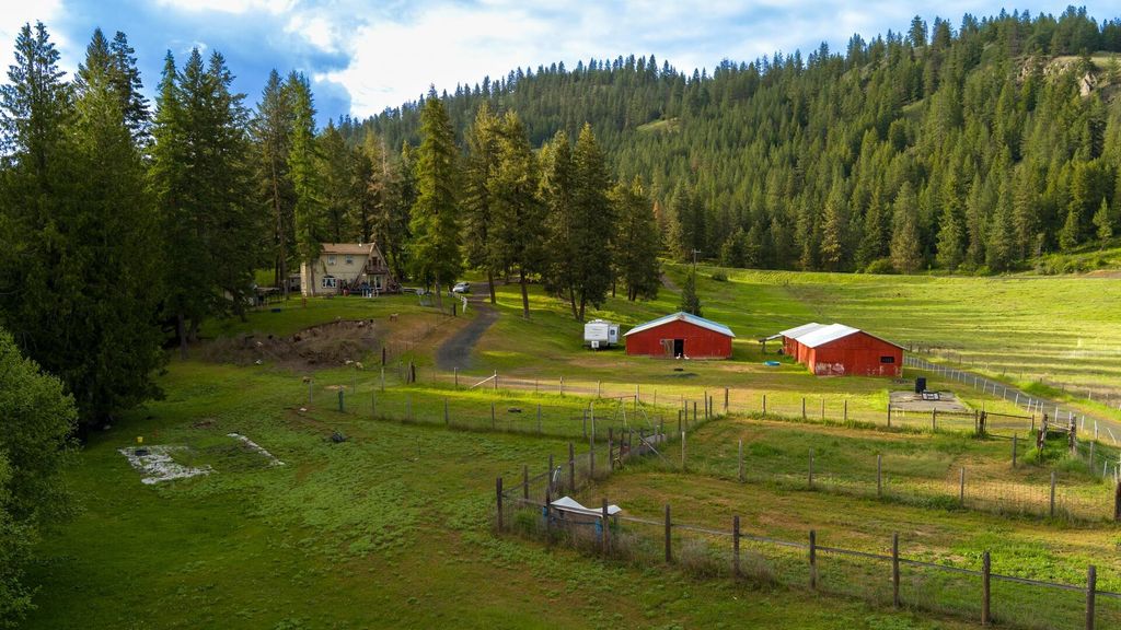 Photo of 2063-A Marble Valley Basin Rd, Addy, WA 99101 (MLS # 202619806)
