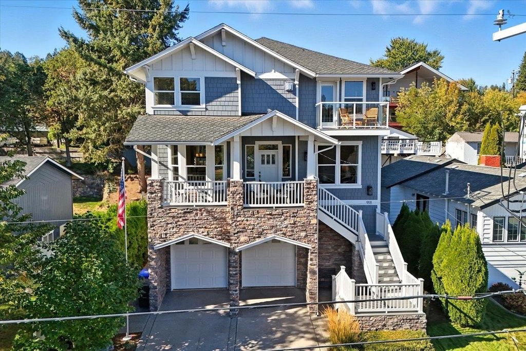 Photo of 918 S Liberty Dr, Liberty Lake, WA 99019 (MLS # 202525420)