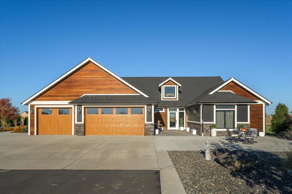 Photo of 28120 Wild Rose Ln N Ln, Davenport, WA 99122 (MLS # 202525585)