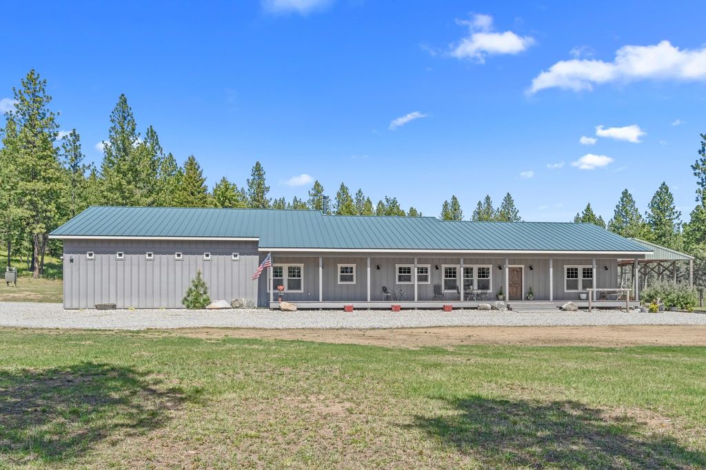 Photo of 5034 Bittrich Antler Rd, Deer Park, WA 99006 (MLS # 202620287)