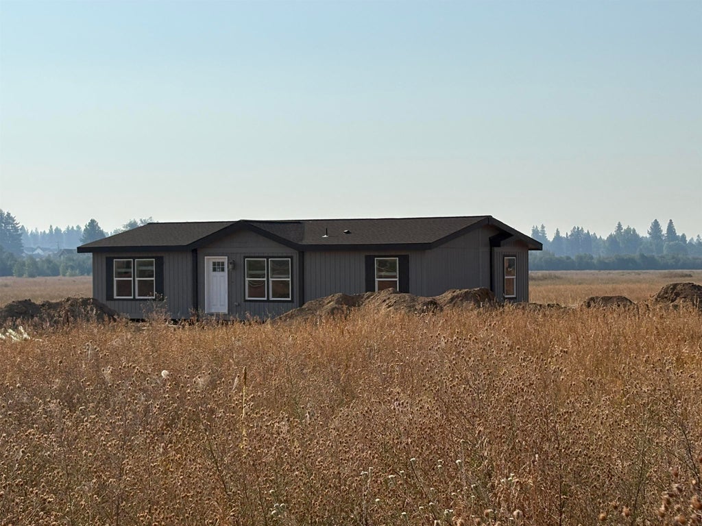 Photo of 4851 W Enoch Rd, Deer Park, WA 99006 (MLS # 202623357)