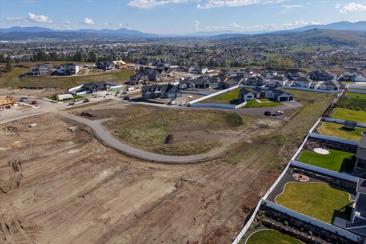 Photo 1 of 13 — 17412 E 13th Ave, Spokane Valley, WA 99016