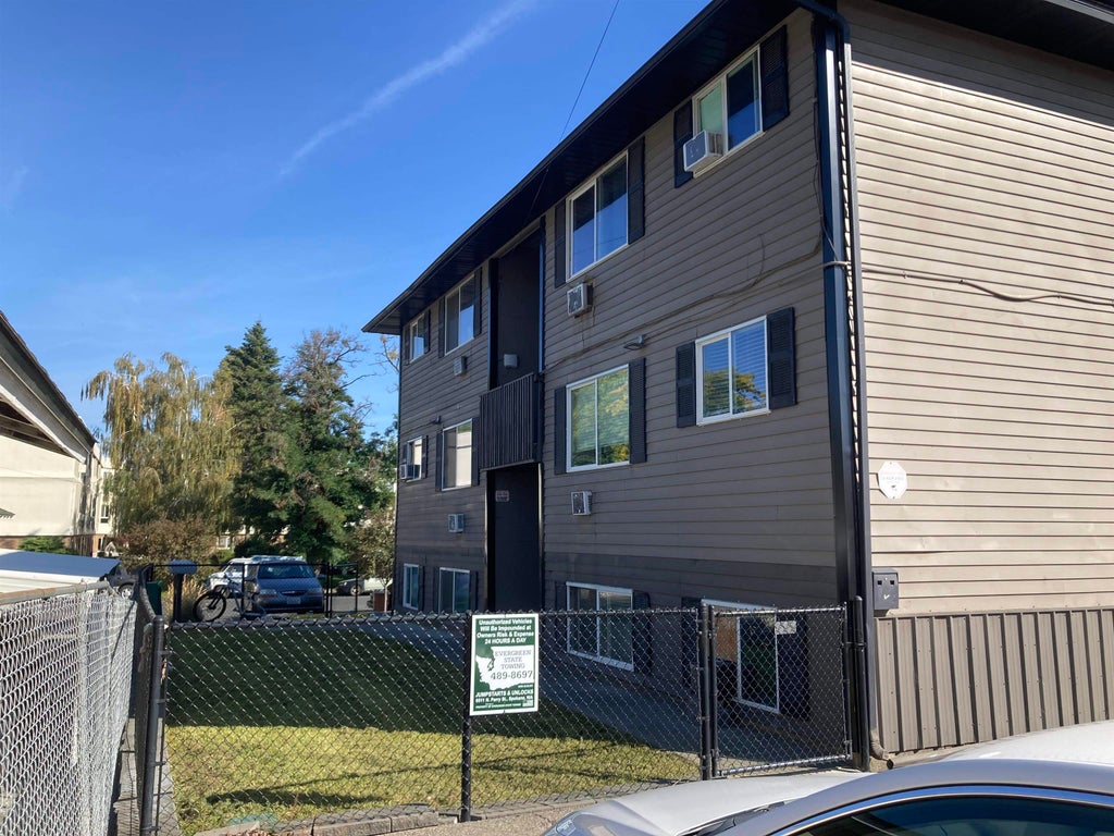 Photo of 2808 E EVERETT Ave, Spokane, WA 99217 (MLS # 202624577)