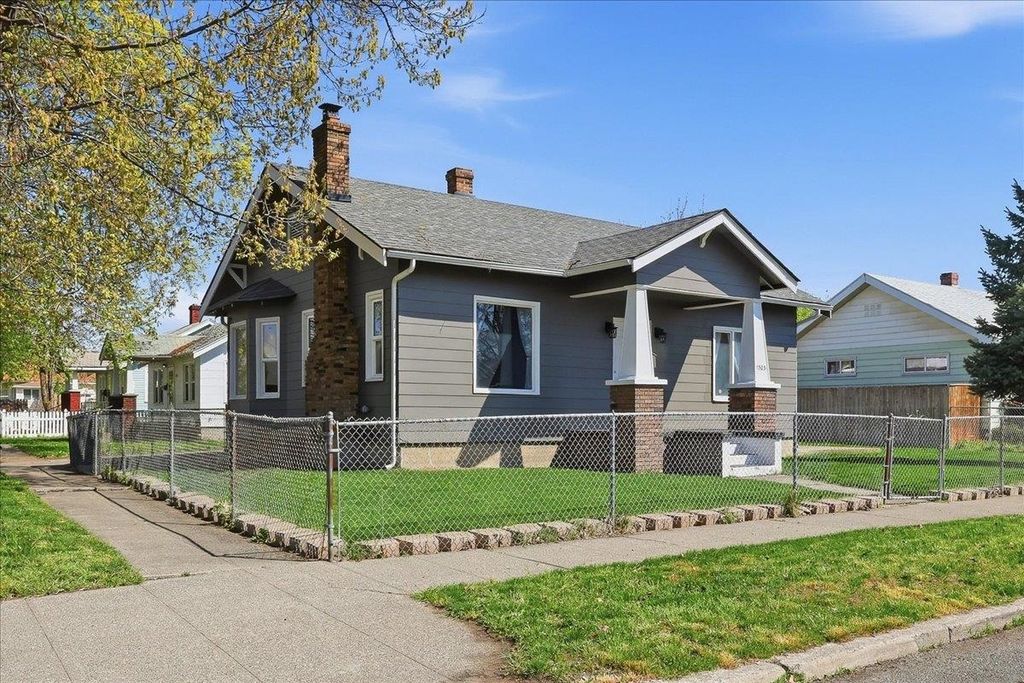 Photo of 1303 E Montgomery Ave, Spokane, WA 99207 (MLS # 202615985)