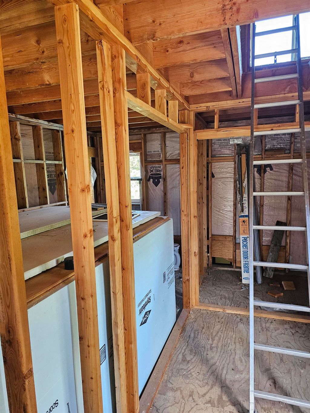Photo of 4 Paxson Ln, Kettle Falls, WA 99141 (MLS # 202616240)