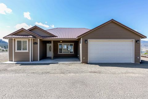 Photo of 39725 N Overlook Ln, Seven Bays, WA 99122 (MLS # 202611561)