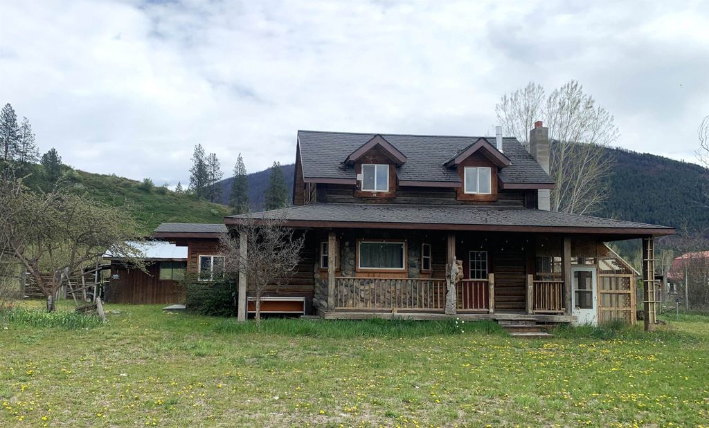 Photo of 3383 Hwy 25 N #16 Hwy, Northport, WA 99157 (MLS # 202616310)