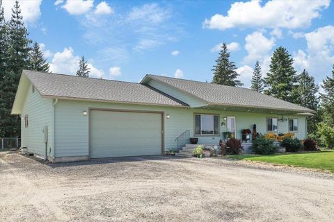 Photo of 34225 N Arlington Ln, Deer Park, WA 99006 (MLS # 202615218)